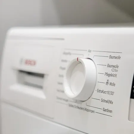 Peaceful With Free Parking Varna