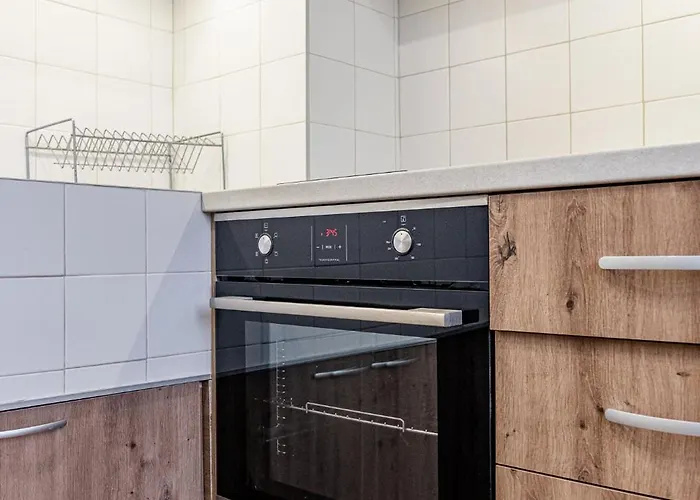 Apartment Peaceful With Free Parking